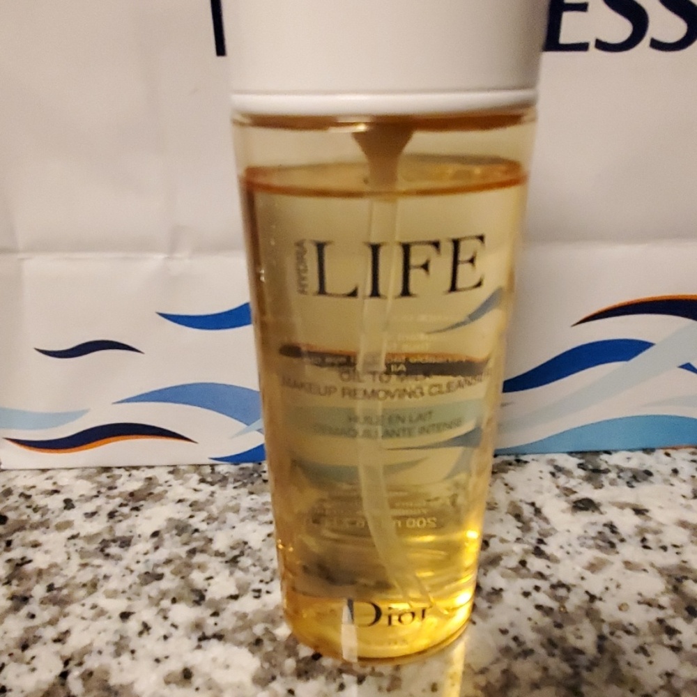 Dior Life i use maybe 2 times. Is 95%full